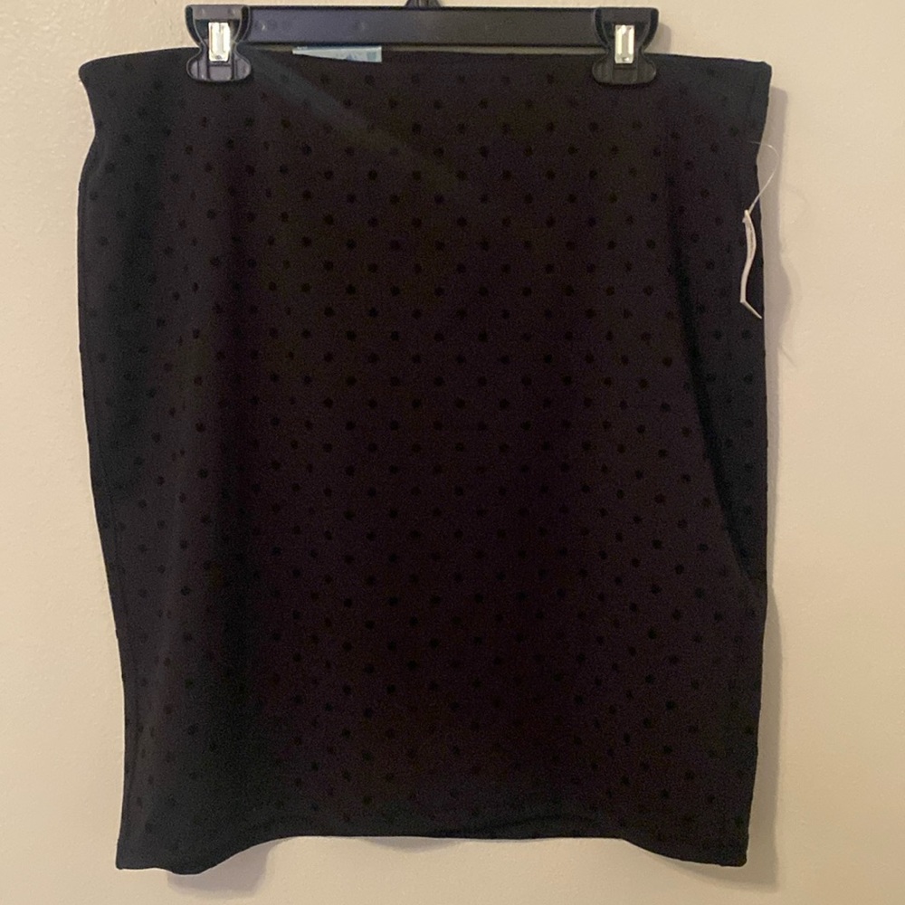 Old Navy Black Polka Dot Flocked Semi-Elastic Waist Skirt [Size: L]